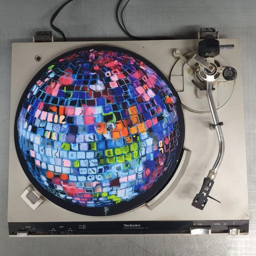 DiscoballDiva slip mat